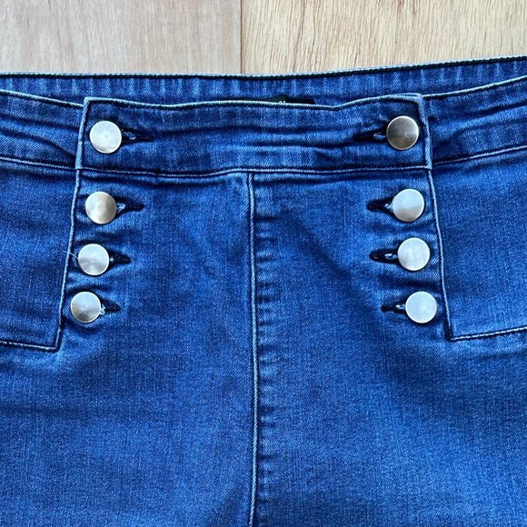 FOREVER 21 DOUBLE BUTTON FLY Women’s High Rise Medium Wash Denim Jeans sz 28 - Picture 3 of 10